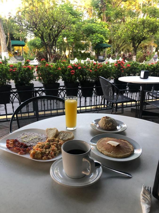 Hotel Concierge Plaza Colima Dış mekan fotoğraf