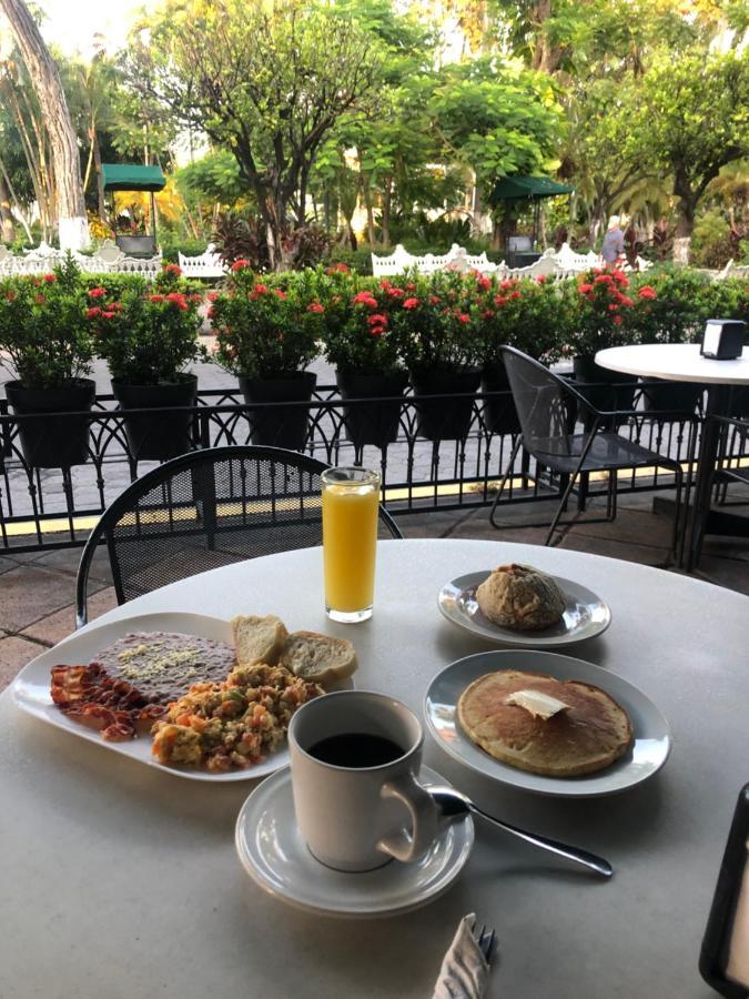 Hotel Concierge Plaza Colima Dış mekan fotoğraf