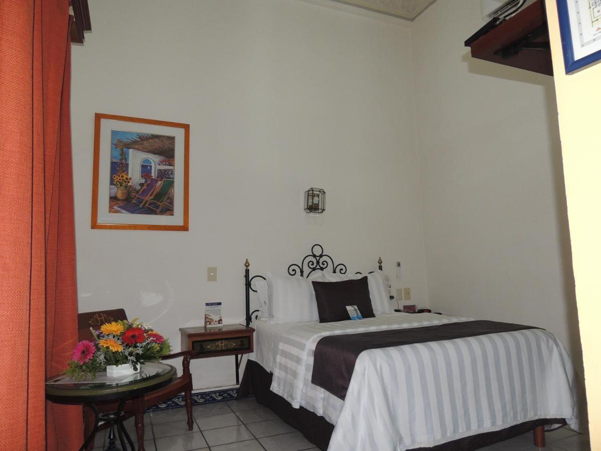 Hotel Concierge Plaza Colima Dış mekan fotoğraf