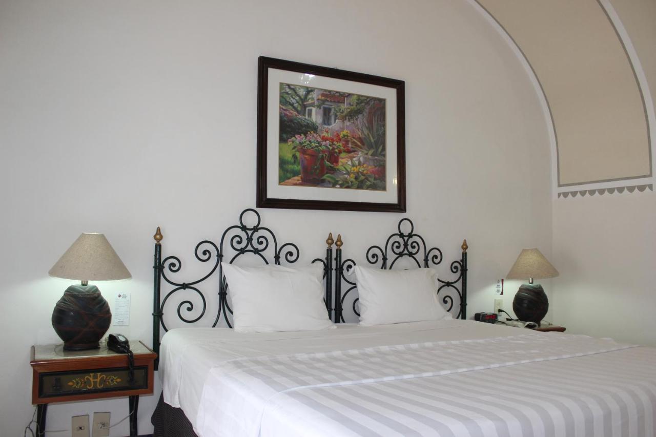 Hotel Concierge Plaza Colima Dış mekan fotoğraf
