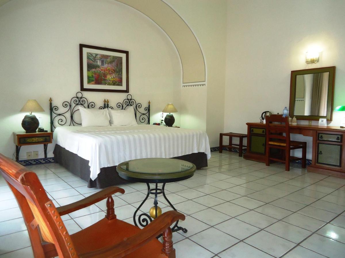 Hotel Concierge Plaza Colima Dış mekan fotoğraf