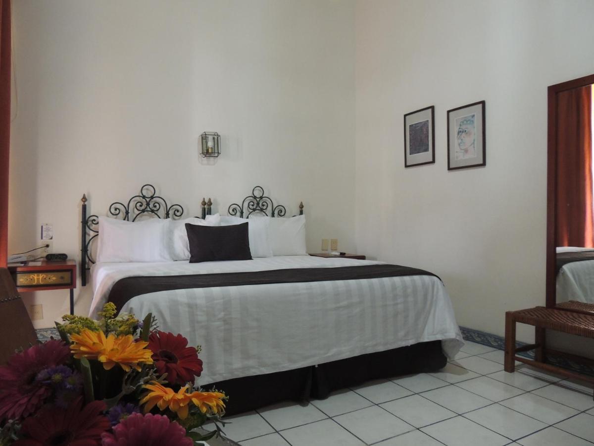Hotel Concierge Plaza Colima Dış mekan fotoğraf